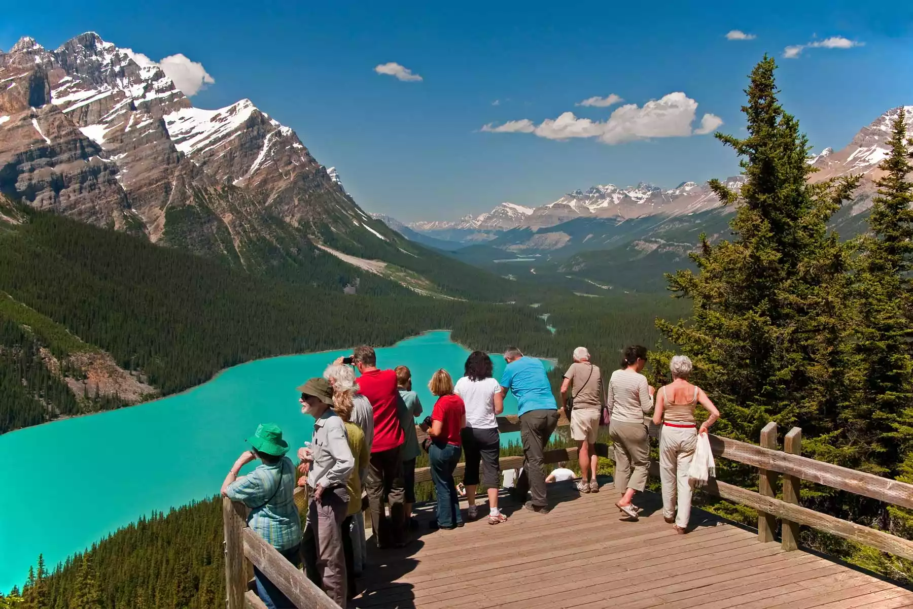 Small Group Tours | Canadian Rockies & Maritimes