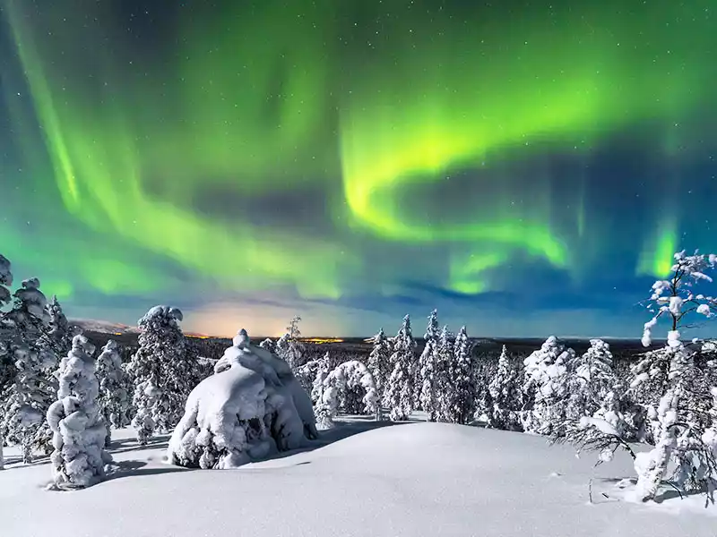 2.-Aurora-Borealis-in-the-Yukon-1580772323