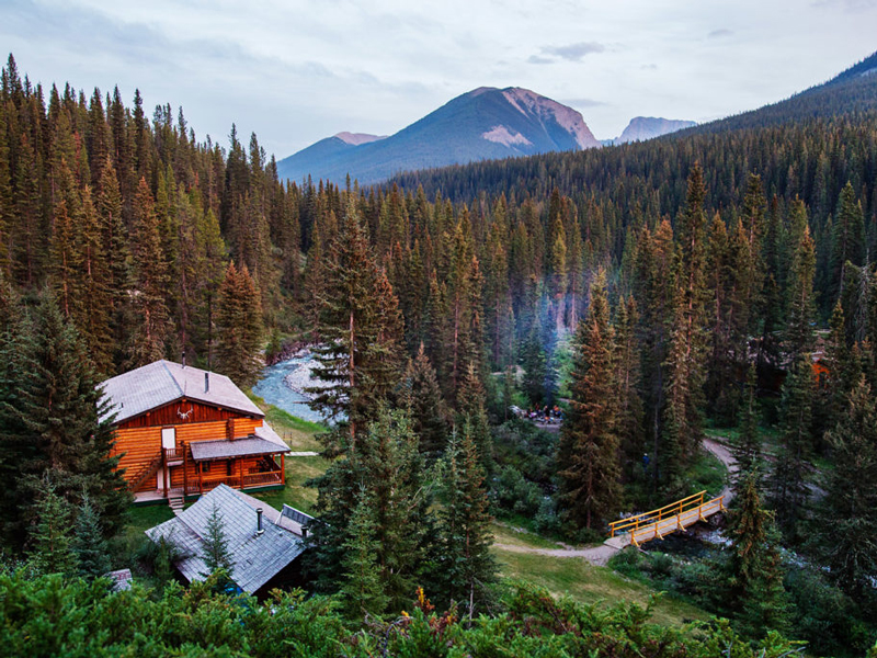 2. Tours - Banff Trail Rides - Erling Strom Trail Lodge 3 night trip