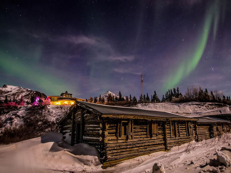 Alaska Aurora Train with Lodge at Black Rapids