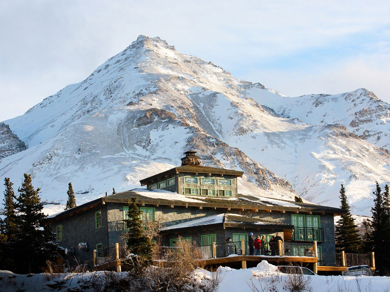 Alaska Aurora Train with Lodge At Black Rapids 7