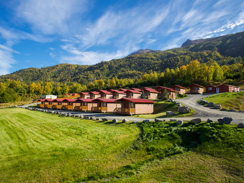 Alaska Glacier Lodge 2