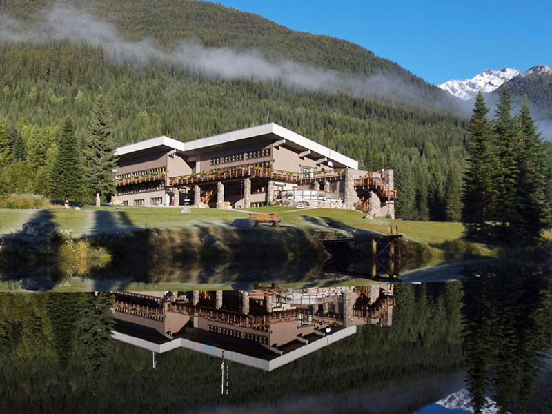 Bugaboo Lodge