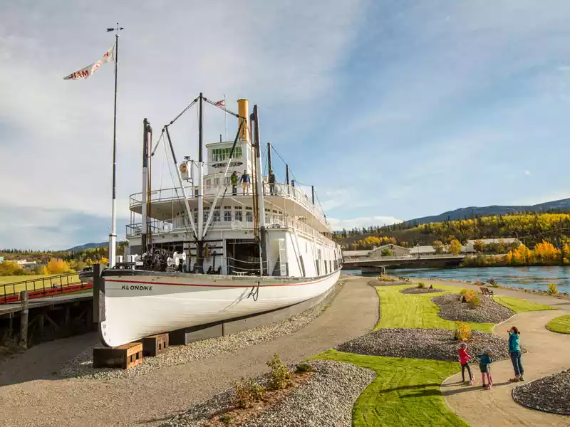 Whitehorse Vacation Packages | Yukon Canada Northern Lights Whitehorse