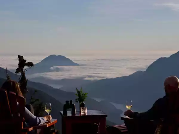 West Coast Canada by Rail | Luxury Lodges
