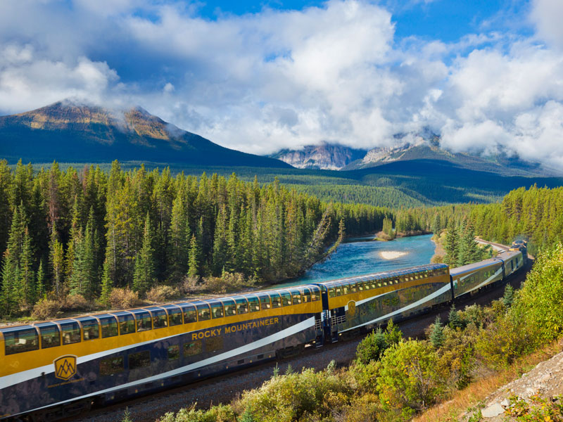 Glittering Glaciers of the Canadian Rockies by Rail