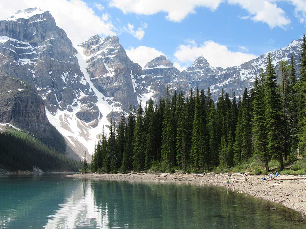 Dinosaurs, Lakes and Glaciers: Expert Approved Trip Ideas in Alberta, Canada