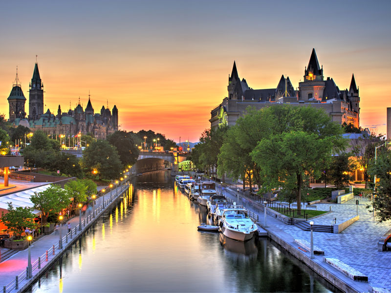 Scenic Ontario Road Trip