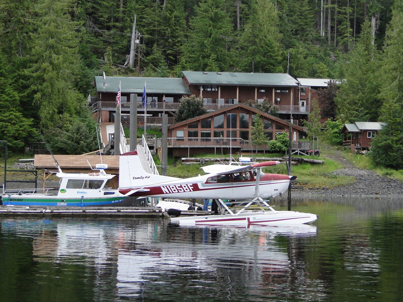 The Lodge At Whale Pass 3