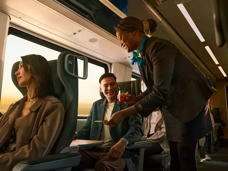 Via-Rail_Shot-16-3716_V02 COPY