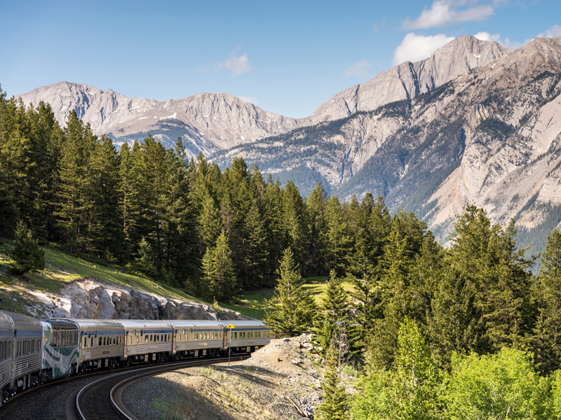 Majestic Canada Rail Vacation through the Rockies | VIA Rail