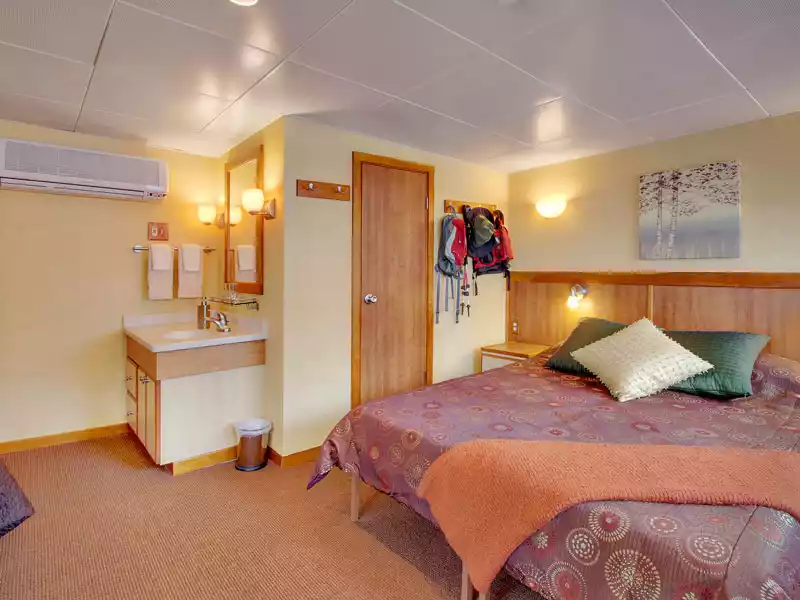 Wilderness Discoverer | Admiral Cabin