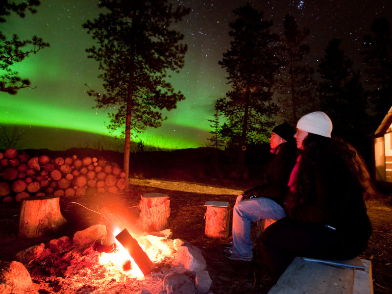 Yukon Northern Lights Tour Redefines a Night Out 2