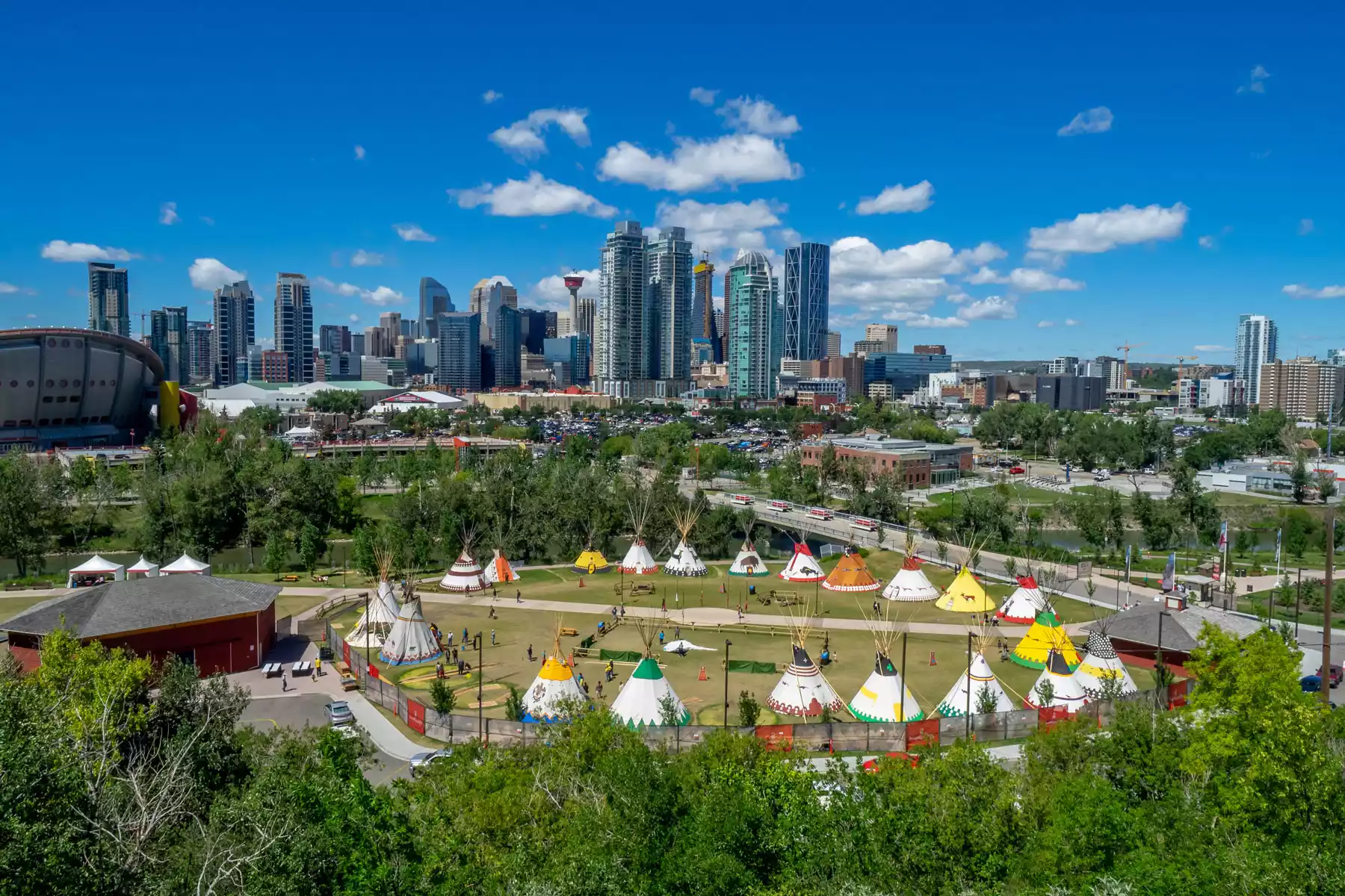 Calgary Vacation Packages | Calgary Train Trips | Calgary Stampede